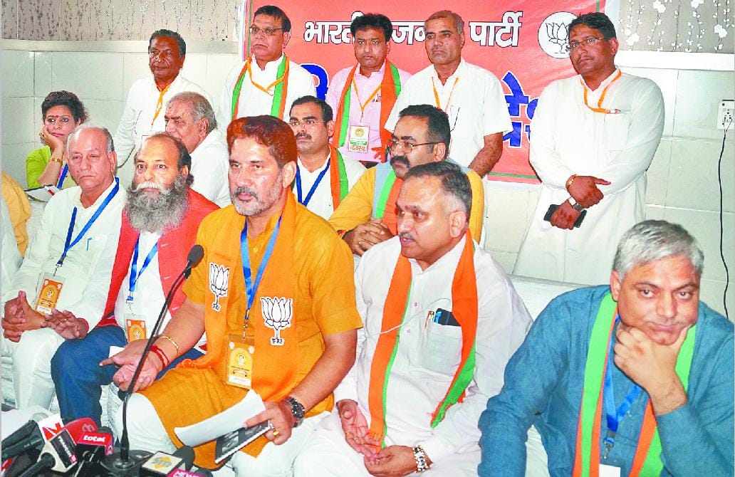 haryana cm, bjp leader Subhash barala, bjp meting, bjp meting in hisar, hisar