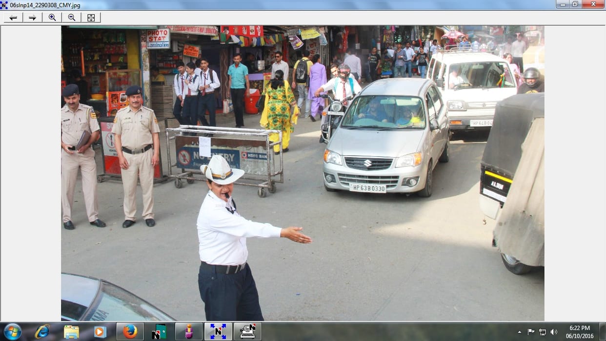 The road repair strat in solan, traffic system changed