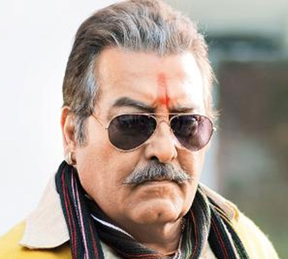 actor mp vinod khanna look totally changed due to sickness, suffering from bladder cancer