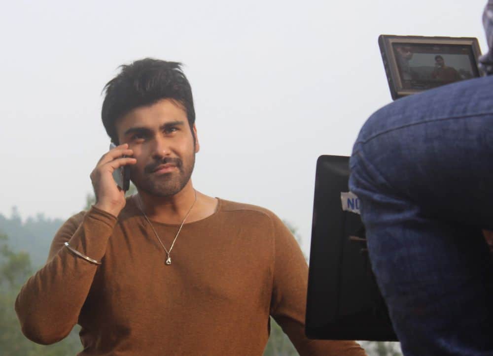 Aarya Babbar Birthday Special These 10 Flop Bollywood Stars Should Leave Industry