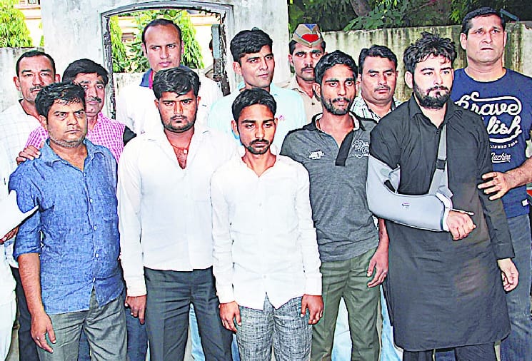 Corporation Bank robbery disclosed, 5 arrested