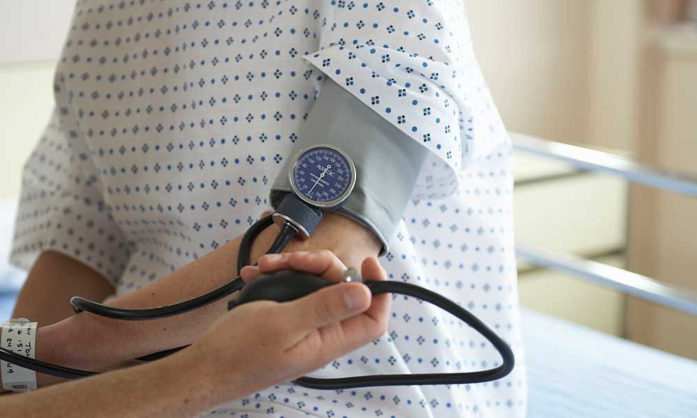 emergency treatment for high blood pressure at home in hindi