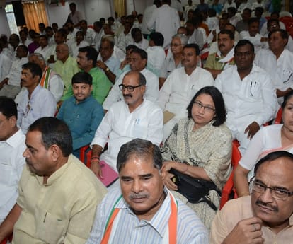 Raj babbar attacks on BJP over sergical strike.