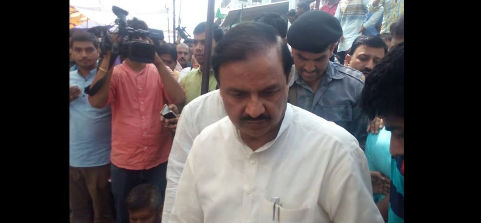 Eventually, after 25 million to help the accused Ravi cremated