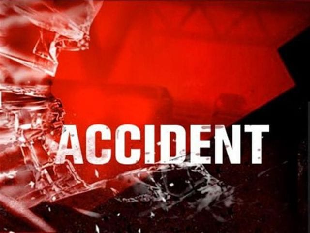 tractor uncontrolled reflex, two girl dead
