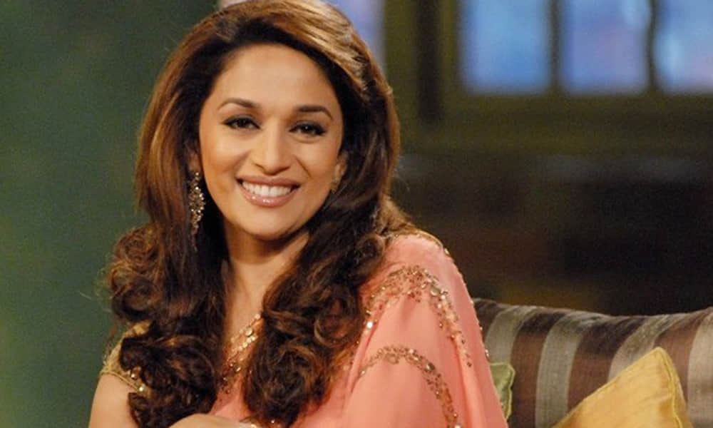 10 bollywood superstars and their side buisness
