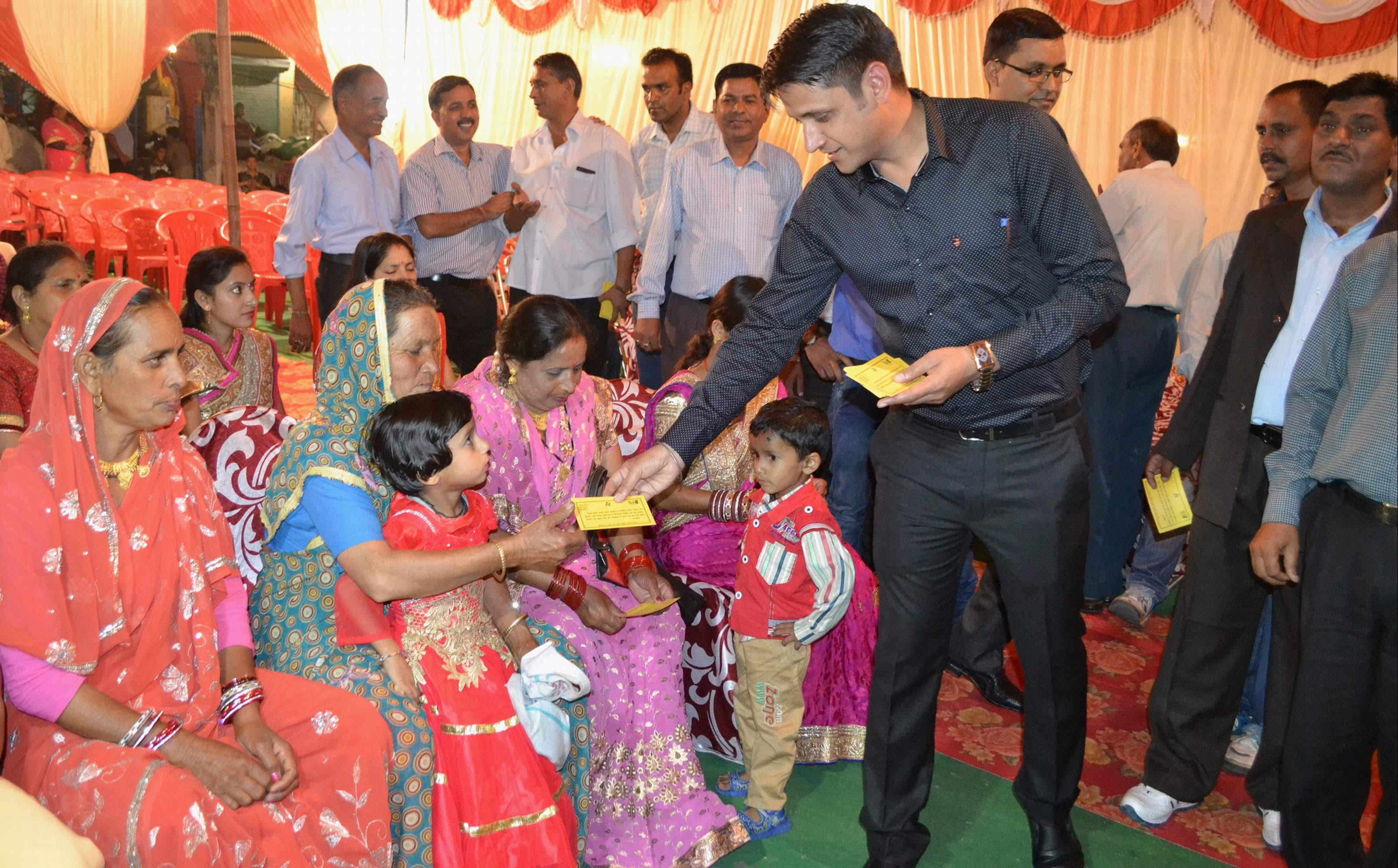 CDO mangesh ghildiyal effort for Swachh Bharat Abhiyan