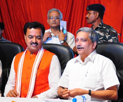 borders of India is completely safe in Modi govt says manohar parrikar.