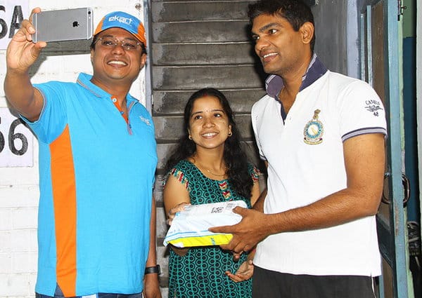  flipkart co founder sachin bansal go door to door to meet customers in chandigarh