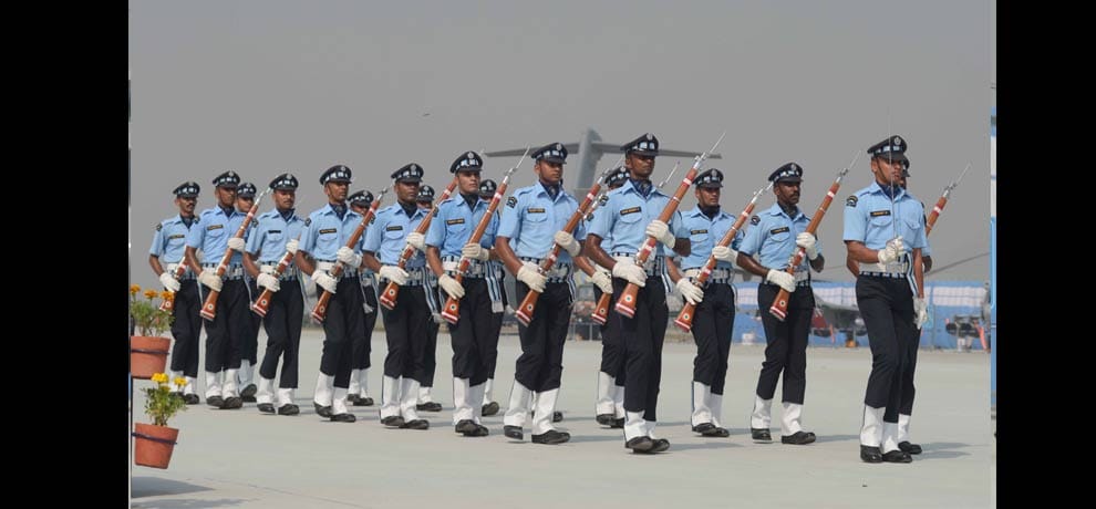chaos after fake news that air force personnel kidnap
