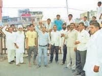 not purchase rice, farmer on road