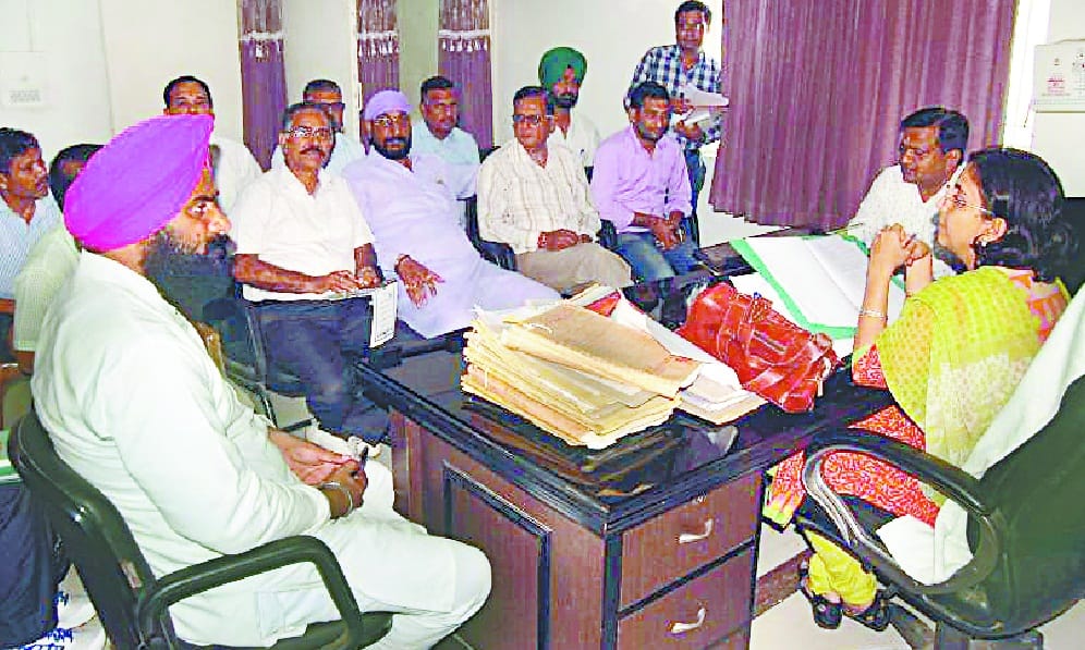 Roared the farmer in paddy procurement fraud 
