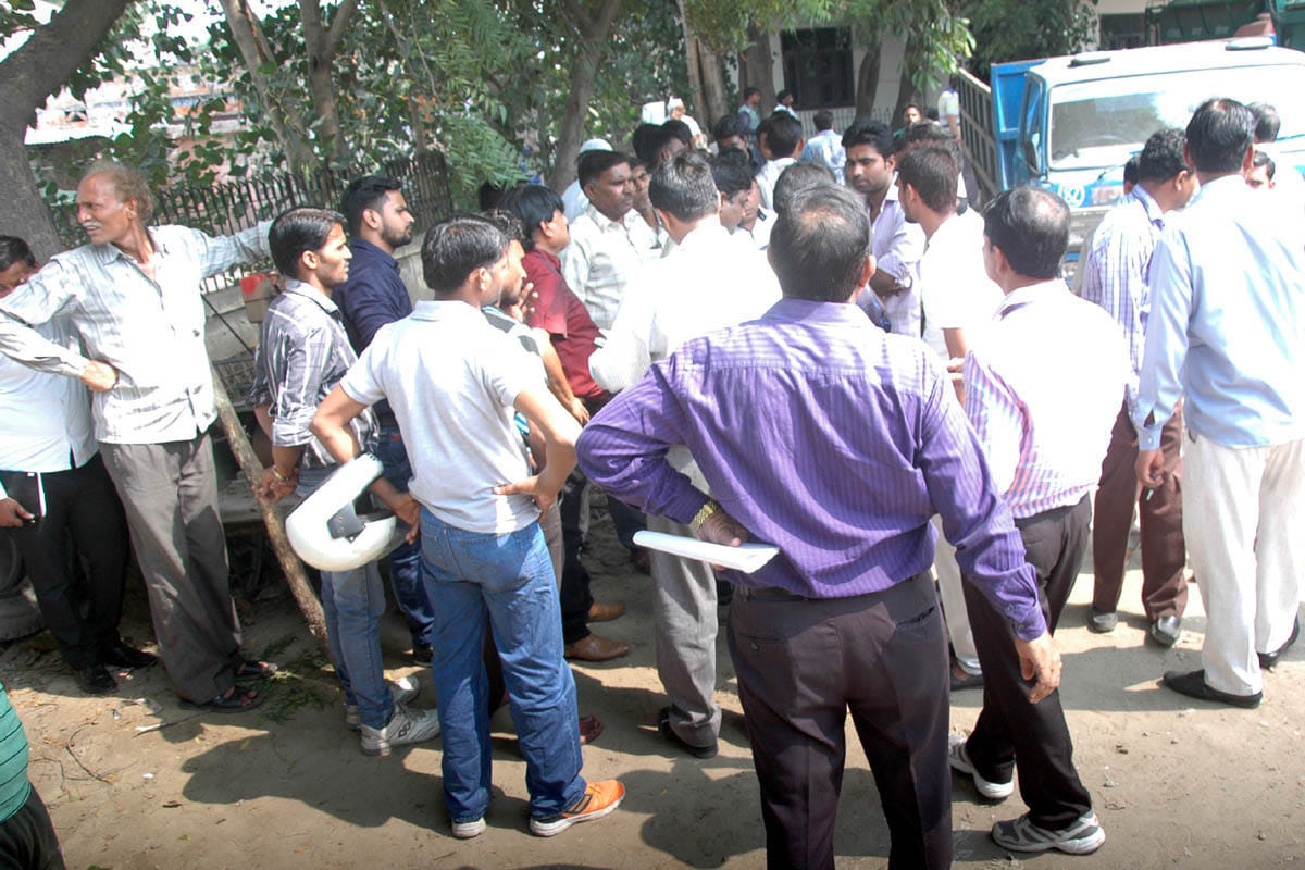 Capture drivers on the garage, Municipal Commissioner pursued