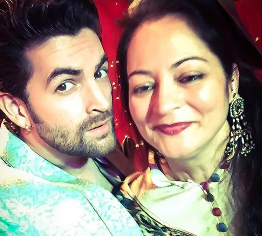 neil nitin mukesh mother wants to be his girlfriend