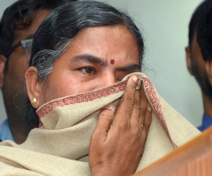 Rohit vemula's mother in support of BBAU suspended students.