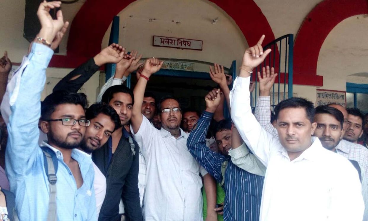Ruckus passengers on trains running late
