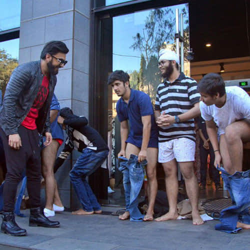 ranveer singh's fans make themselves semi nude