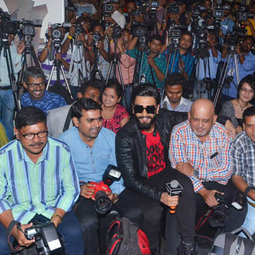 ranveer singh's fans make themselves semi nude