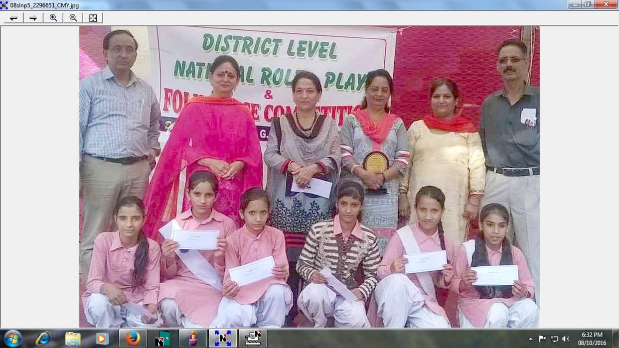 dumahre school frist in National Roll play