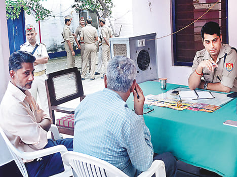 Breaking Diggi seven lakh stolen