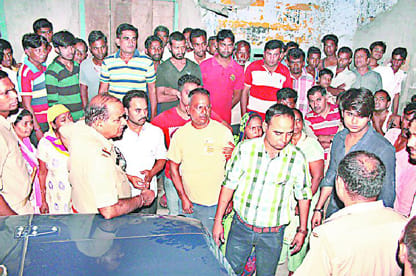 People do not register cases of robbery in Kotwali commotion