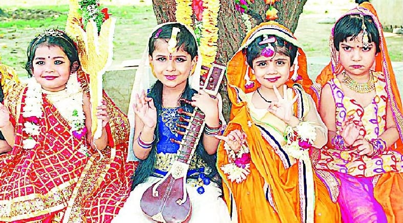 Schools celebrating Dussehra glitzy