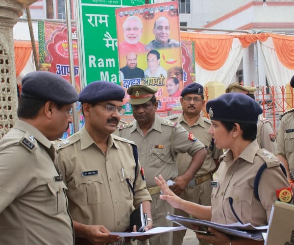police force 100
