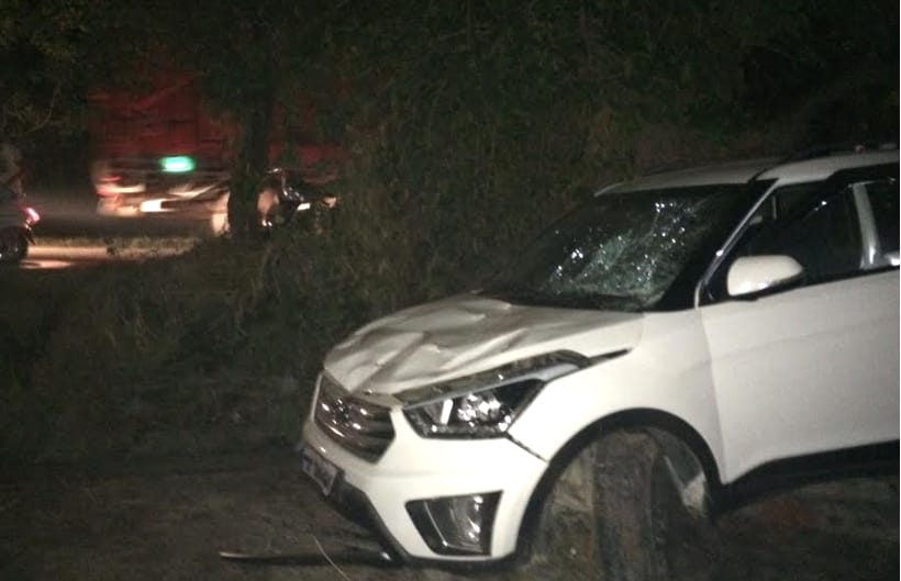 Car Hits Five people at Una, Two died on the Spot.