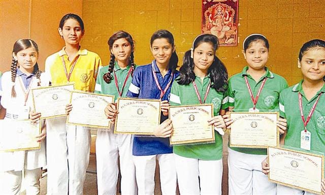 Yellow House in kabaddi and kho kho topped the Blue House