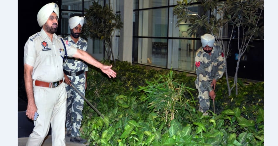 Fake Call, police alert, bomb at mohali airport, call from Bhopal
