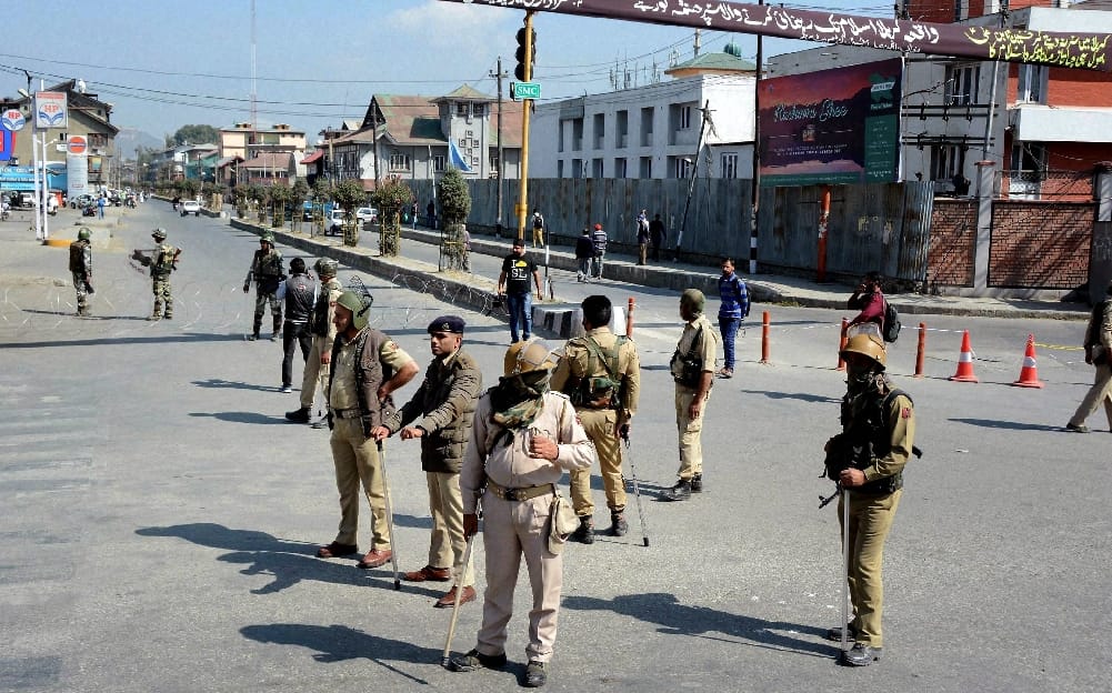 curfew remains continue on 11 areas of jammu and kashmir