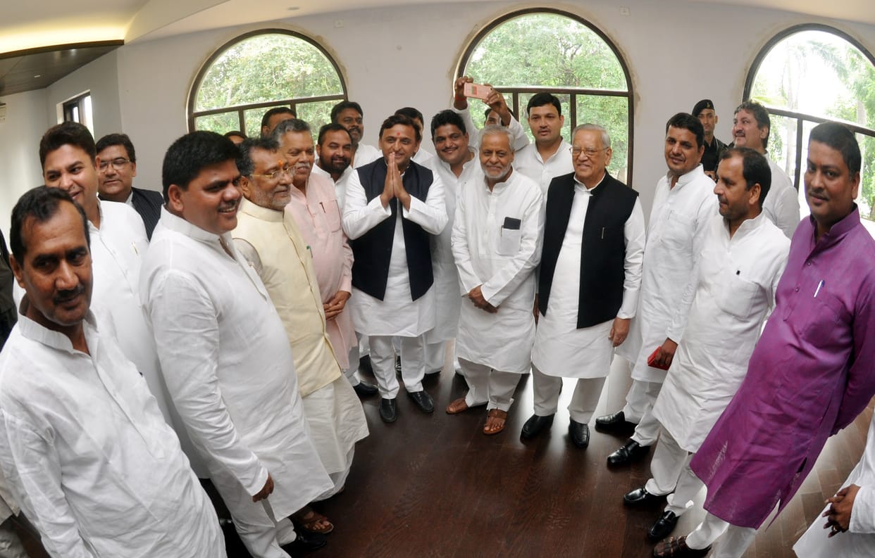 expelled youth team of akhilesh remain present in janeshwar mishra trust