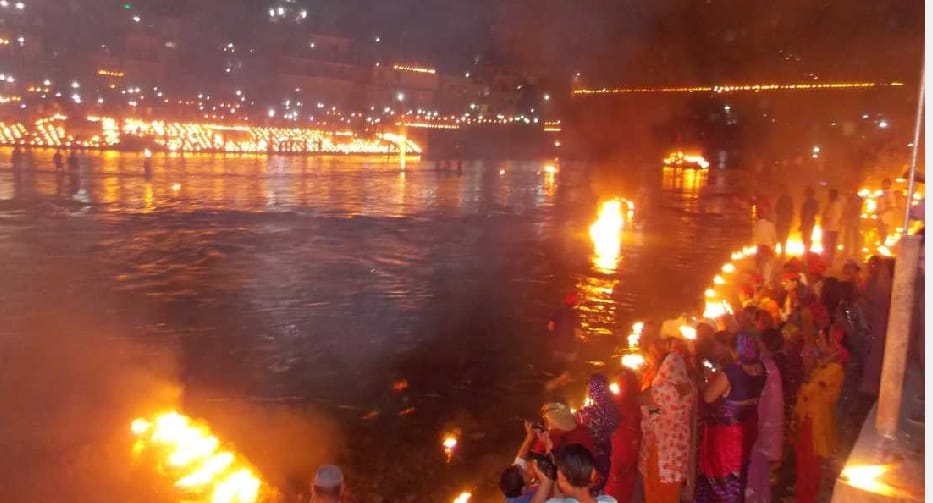 With the huge sacrifice made by fire Bhandara held