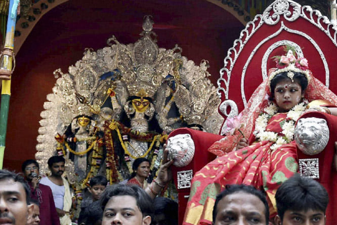 Durga Puja organisers show casing Mamata Bannerjee in the pandals