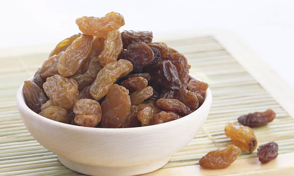 benefits of raisin water home remedies