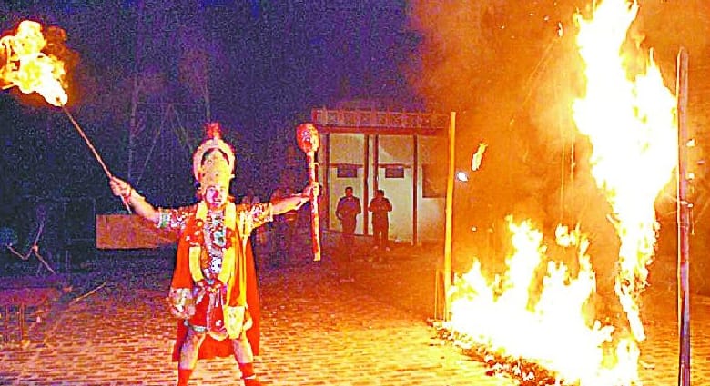 Hanuman appeared Lanka combustion power
