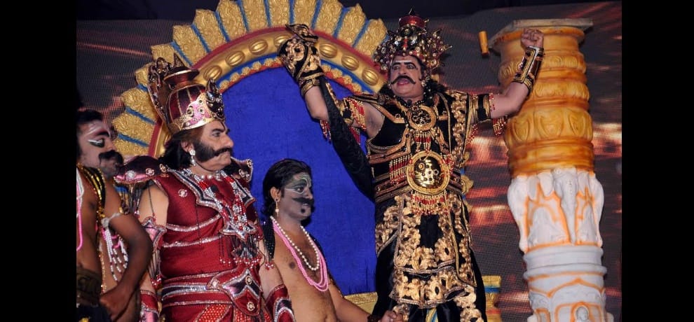 can we burnt these 10 evils from our city on this dusshera