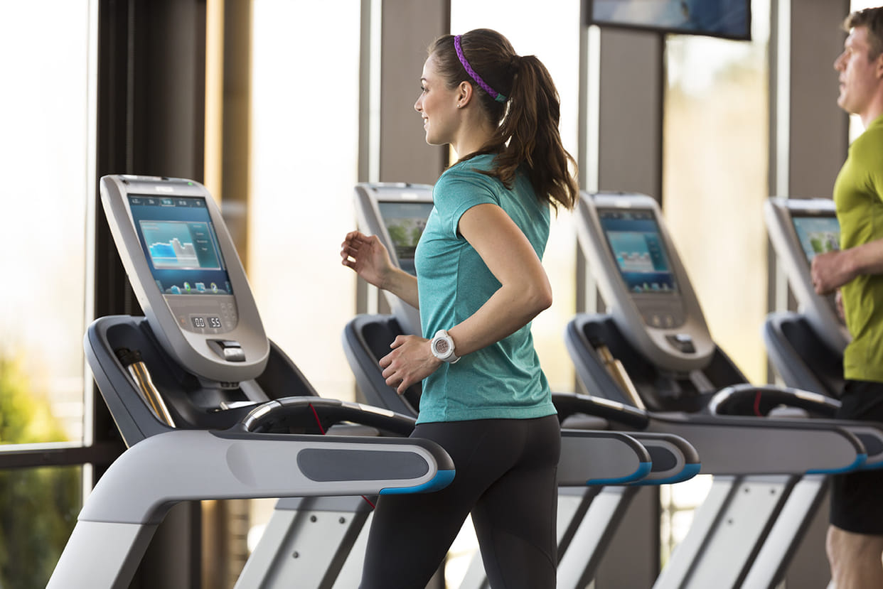 five mistakes done by people during exercise on treadmill may be harmfull for body