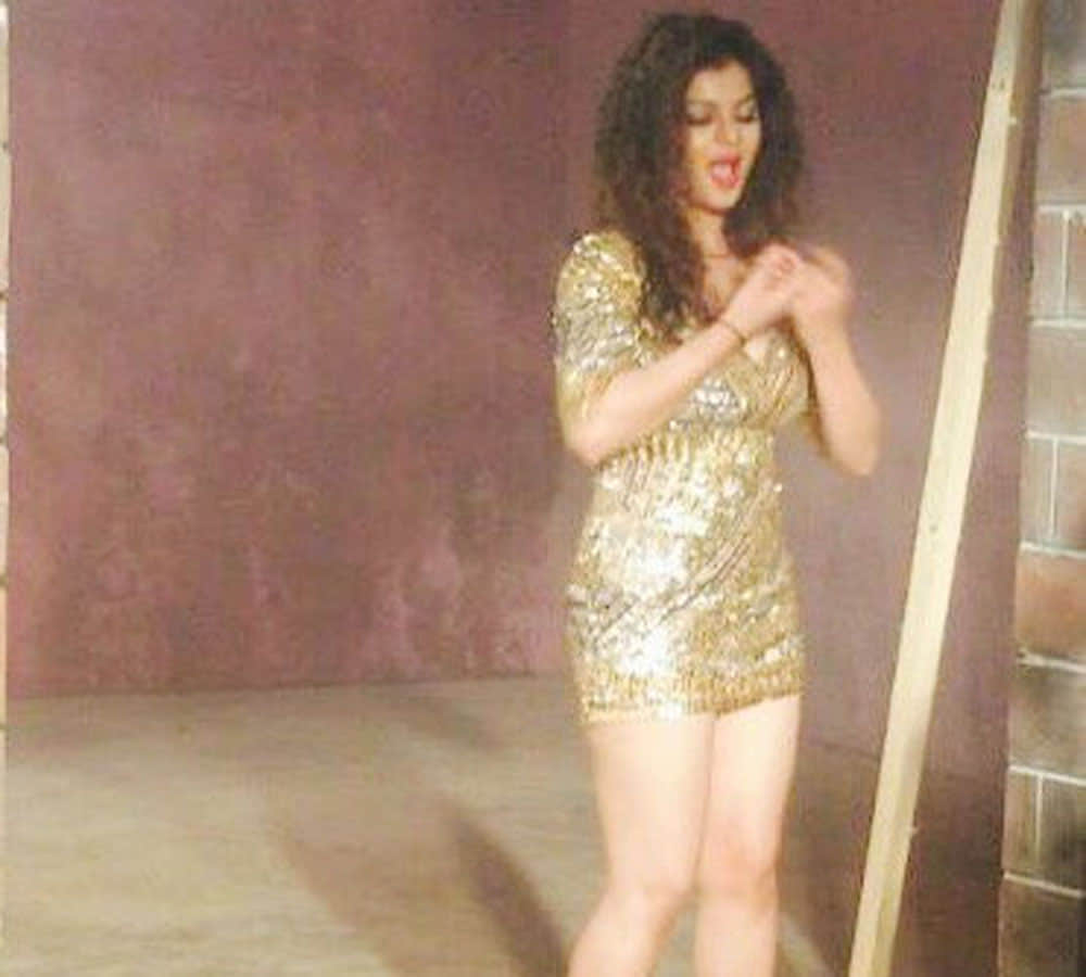 tv actress sneha wagh hot photoshoot