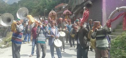 International kullu dussehra festival celebrations by hindu muslim and sikhs