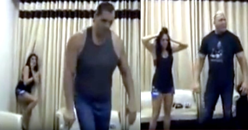 See the Viral Truth of the great khali fight contriversy in chandigarh hotel