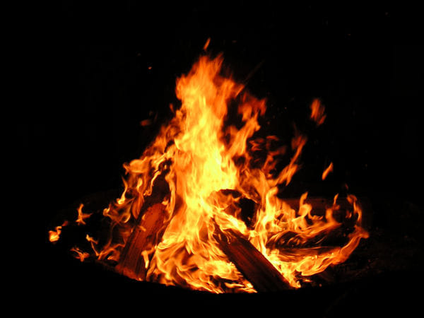 lastic pots shop fire