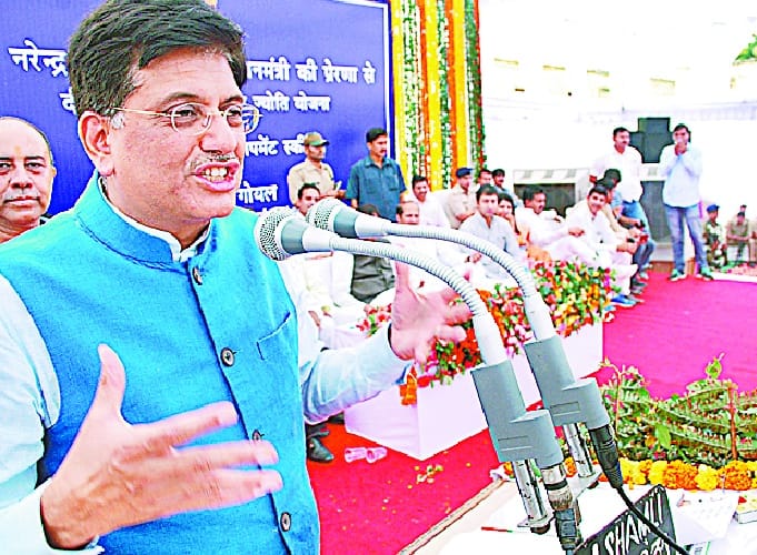  Centre ready to give power, not taking the state government: Goyal