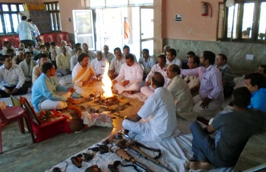 kshatriy samaaj ne dhoomadhaam se manaaya vijayaadashamee parv