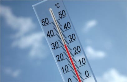snowfall on mountain temperature goes down 