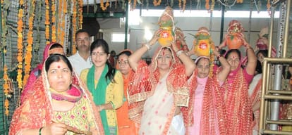 Hindu Muslims takes part in Durga Visarjan in Bilaspur with union health minister JP Nadda