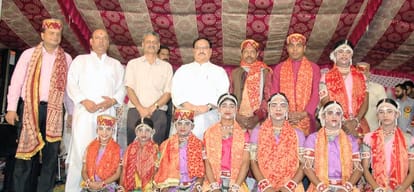 Hindu Muslims takes part in Durga Visarjan in Bilaspur with union health minister JP Nadda