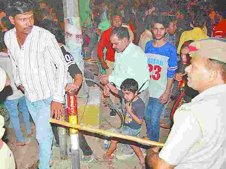 kari suraksha me dushera
