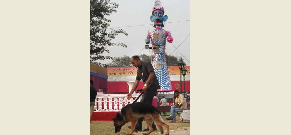 can we burnt these 10 evils from our city on this dusshera