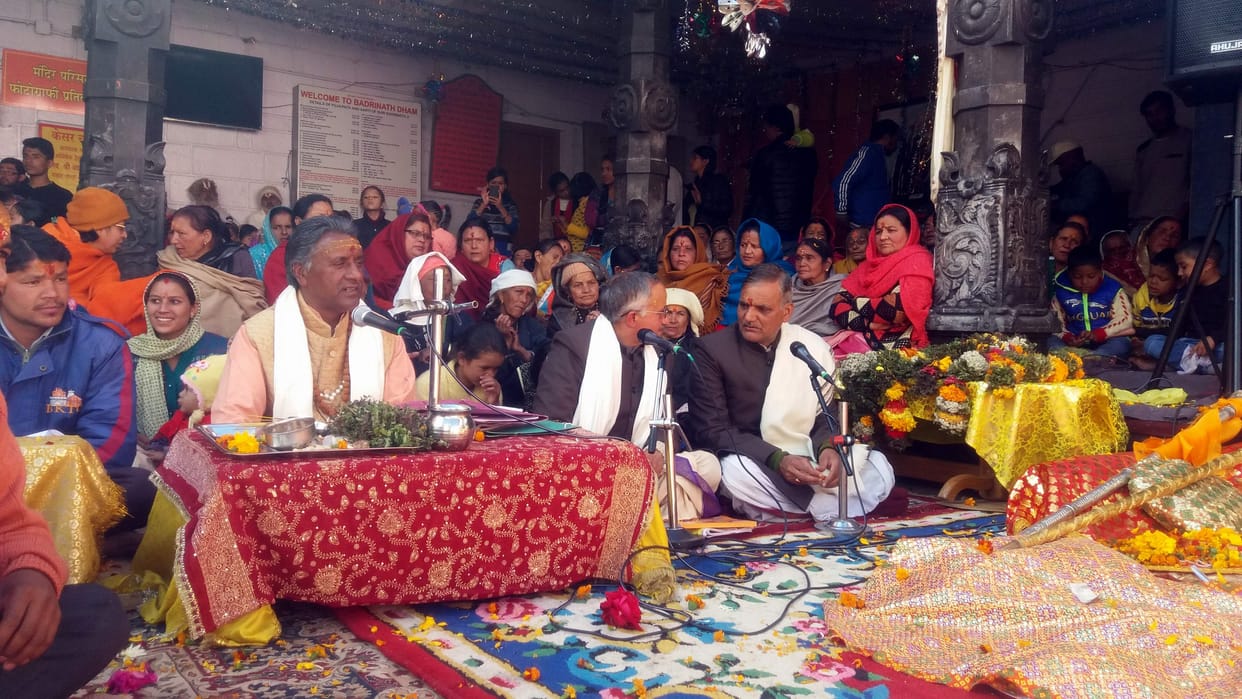 Badrinath shrine gate will close on November 16